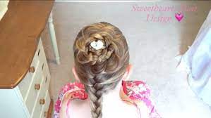 Flower French Braid Https Www Facebook Com Vlechten Met Daan Videos 1645526969018354 Hair Videos Flower Girl Hairstyles Hair
