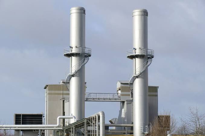Industrial Chimney Construction - Image 2