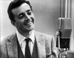 Seven years we woke to sad news... Word was spreading about the passing at  age 89 of one of the archetypes of the Italian crooner, Vic Damone. Damone  was a hitmaker of