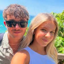 What is the job market like currently over in Australia (like all over)? Is  it easyish to get a job over there (with a WHV)?