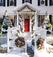 Christmas decorations for every room of the house. 56 Amazing Front Porch Christmas Decorating Ideas