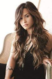 41 Quick And Cute Messy Hairstyles 2021 Trends Natural Wavy Hair Long Layered Hair Thick Hair Styles