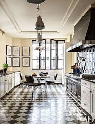The easiest idea is seamless incorporating of a dining set into your kitchen decor. 25 Eat In Kitchen Designs You Ll Love Shelterness