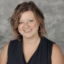 Marissa Connolly's Instagram, Twitter & Facebook