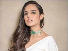 Angira dhar is an indian film actress who appears in hindi films. Angira Dhar Is Writing Her First Horror Film Hindi Movie News Times Of India