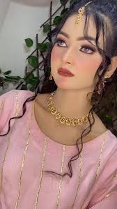 Soft Look Party Makeup Tutorial with Kiran Polr