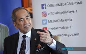 He was the minister of natural resources and environment until 10 may 2018 and currently the member of parliament of malaysia for the santubong constituency. Bernama New Company Registrations Outpace Closures Despite Pandemic Wan Junaidi