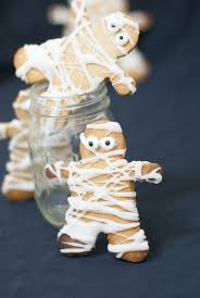 5 Recettes Faciles De Biscuits D Halloween Biscuits Halloween Halloween Cuisine Halloween