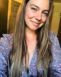 Karissa Reid's Instagram, Twitter & Facebook