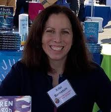 Jacqueline Bernstein's Instagram, Twitter & Facebook