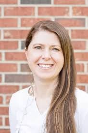 Amber Snapp's Instagram, Twitter & Facebook