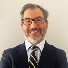 Daniel Carazo Sebastian en LinkedIn: 18 enero 1998... ¡25 años hace que  abrimos la clínica! Han pasado muchas…