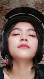 mlaku bareng Karo cekelan tangan ke jenenge GENDENG ya cah😌 #ngamen10  #trend #aprilia #pakaihelm #fyp