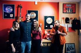 Mcfly & carlito, de leurs vrais noms david coscas (mcfly) et raphaël carlier (carlito), forment un duo comique. Dans Les Coulisses De Oneplus France 2 Oneplus Community