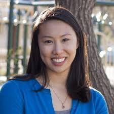 Alison Travis's Instagram, Twitter & Facebook