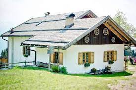 Partea buna este ca o casa construita pe un teren in panta nu o sa fie niciodata inundata, asa ca aceste proiecte de casa cele mai multe case construite pe plan inclinat beneficiaza de perspectiva excelenta. ConstruieÈti O CasÄ Modificand Teren Ul In Avantajul Constructiei