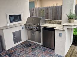 small outdoor kitchens, outdoor kitchen