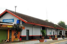 Stasiun Parung Kuda Prk Adalah Stasiun Kereta Api Yang Terletak Di Parungkuda Parung Kuda Sukabumi Stasiun Ini Terletak Di Daerah Ope Api Indonesia Kereta