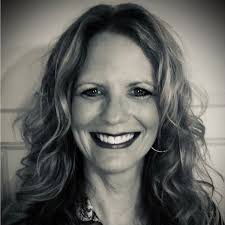 Janelle Upton's Instagram, Twitter & Facebook