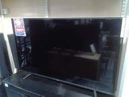 Pricing varies hugely across new samsung tvs, with a huge range of models, sizes, and panel technologies to choose from. Dixon 55 Inch Smart Tv For Cash Crusaders Vanderbijlpark Facebook