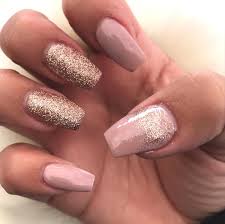 All children love tom & jerry, these 2 characters that taught children how 2 enemies must put their hands together when someone of them needs help. 10 Elegant Rose Gold Nail Designs Ecemella