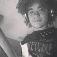 Stream Dylan Avery music