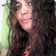 Familiaaaa llagamos al Millón en Instagram, estoy tan feliz y agradecida.  DIOS HA SIDO BUENO.! 🥺 Hoy tengo el corazón repleto de emociones, los que  me siguen desde el inicio saben el