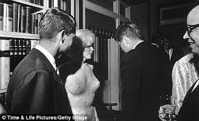 Madness of Marilyn Monroe: The affair with JFK and the drug crazed paranoia 