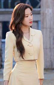 Yellow Cropped Coat And Straight Skirt Set Yeo Ha Jin Find Me In Your Memories K Fashion At Fashionchingu In 2021 Rich Girl Outfit Fashion Young Outfit