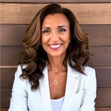 I'm happy to share that I'm starting a new position as Vice President at  Dyal Capital Partners, a Divison of Blue Owl Capital.