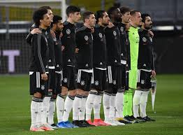 Deutschland legte los wie aus einem guss und führte durch zwei exzellent herausgespielte tore früh. Roi2nxyj Ch Xm