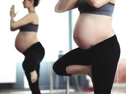 Eines der häufigsten fragen, die schwangere frauen haben ist wie sie wissen, wann sie ins krankenhaus zu gehen. Ab Wann Sollte Man Mit Wehen Ins Krankenhaus Nutzliche Informationen Und Tipps Babywissen