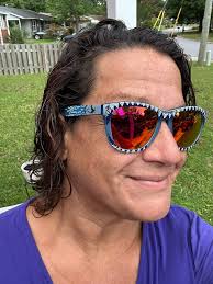 Shark bait hoo ha ha! . . Knockarounds