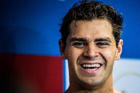 Andrew was born in edina, minnesota, on april 18, 1999, and grew up in south dakota and lawrence, kansas, before settling in encinitas in 2018. Michael Andrew Bio Swimswam