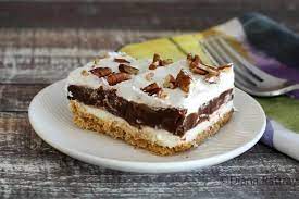 This Layered Chocolate Delight Is Easy To Make Recipe Chocolate Pudding Desserts Desserts Graham Cracker Dessert