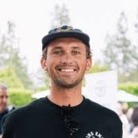 Dylan Houck's Instagram, Twitter & Facebook