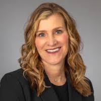 Karin Franklin's Instagram, Twitter & Facebook