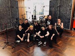 Dark side is written by aleksi kaunisvesi, joonas porko, joel hokka, niko moilanen and olli matela. Eurovision Addict Blind Channel We Wanted To Make An Anthem To Everyone Who Sometime Feel Like Throwing Their Middle Fingers Up In The Air And Scream