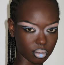 Queer makeup artist in Austin for photoshoot?