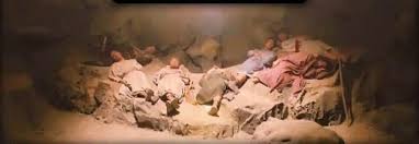 Imbuhan dalam bahasa indonesia kadang membingungkan bagi sebagian orang. Ashabul Kahfi Kisah 7 Pemuda Yang Tertidur Di Dalam Gua Selama 309 Tahun Kumparan Com