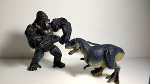 4.3 out of 5 stars 204. Retro Review 2005 Playmates Toys King Kong Vs Juvenile V Rex Youtube