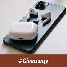 Daily Get Happy Hours Day Take The Chance To Win Apple Smartphone Iphone Macbook Apple Technology