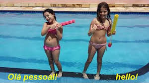 Desafio na piscina fale qualquer coisa ( pulos, mergulhos, nadando, diversão) challenge pool. Desafio Da Piscina As Meninas Laiana Laina Youtube