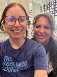 Lindsey Brook Snyder"