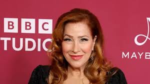 Lisa Ann Walter: "Abbott Elementary" Star Set to Release Solo Comedy  Special