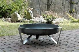 Design Feuerschale Feuerkorb Voma Massiver Stahl Oslash 63 Cm Von Svenskav In 2020 Feuerstelle Feuerstelle Garten Feuerschale