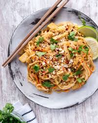 Vegetarian Pad Thai With Tofu Six Hungry Feet Recipes Recipe In 2020 Pad Thai Vegetarian Pad Thai Recipes With Fish Sauce