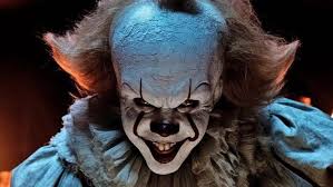 Chapter two, bill skarsgård, teaches our host how to contort his face into the villain's trademark grin. The Actor Who Plays Pennywise Is Gorgeous In Real Life