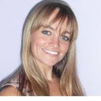 Lisa Mallon's Instagram, Twitter & Facebook