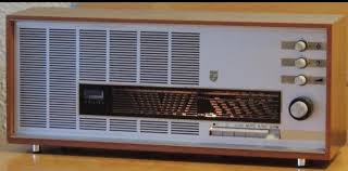 Philips B4x52at Transistor Table Radio Vintage Radio Old Radios Transistor Radio
